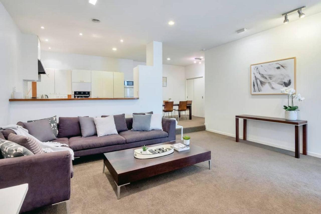 Spacious 2Br Near Westfield Newmarket โอ๊คแลนด์ ภายนอก รูปภาพ